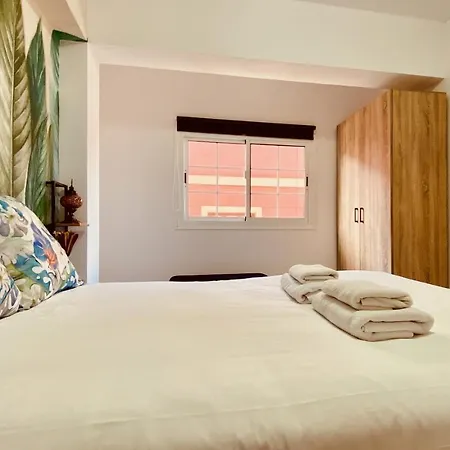 Click&guest - Casa Sureste Gran Canaria * Vecindario (Gran Canaria)